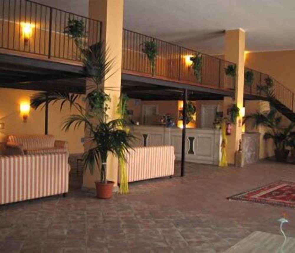 Hotel Puntamajata 2