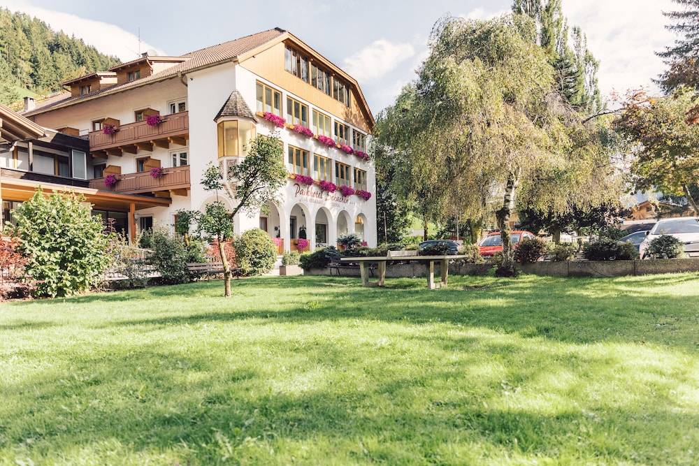 Parkhotel Schachen 1