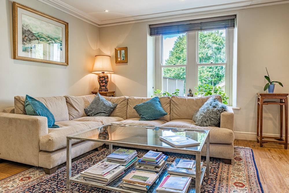 Lorne House Bed & Breakfast 2