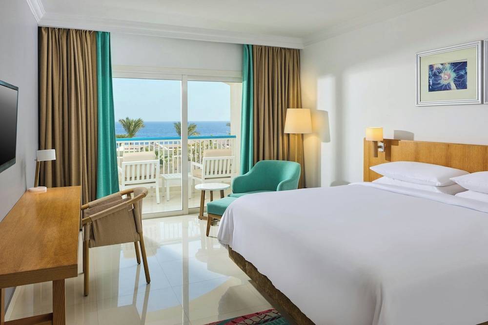 Renaissance Sharm El Sheikh Golden View Beach Resort 1