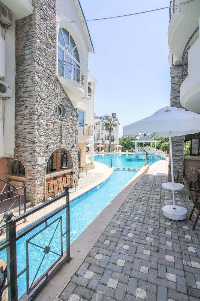 Seahorse Deluxe Hotel 2