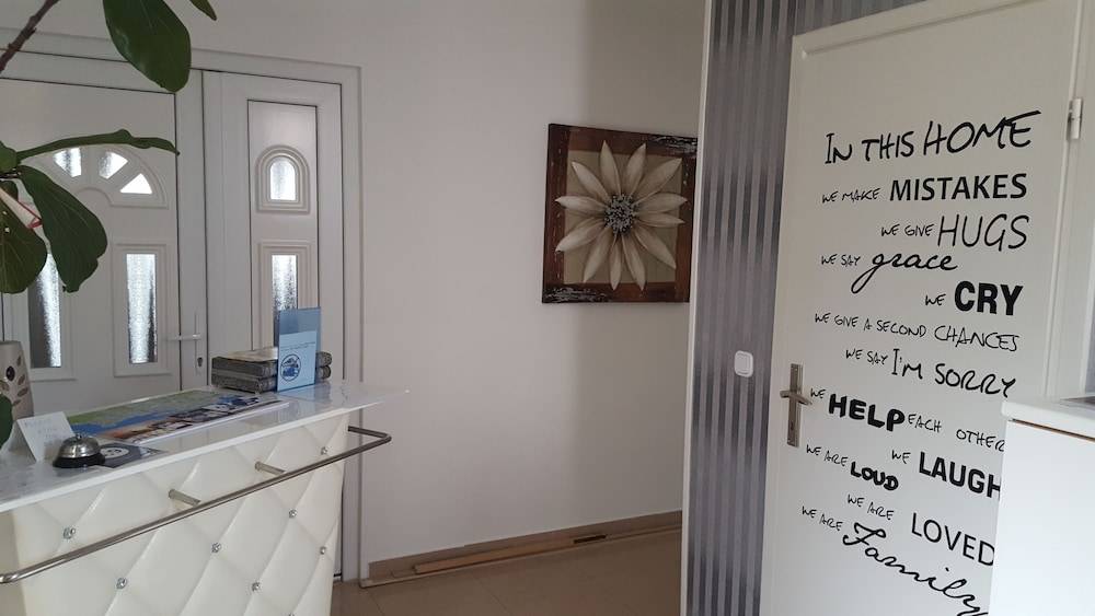 Villa Vanilla with Heated Pool 2
