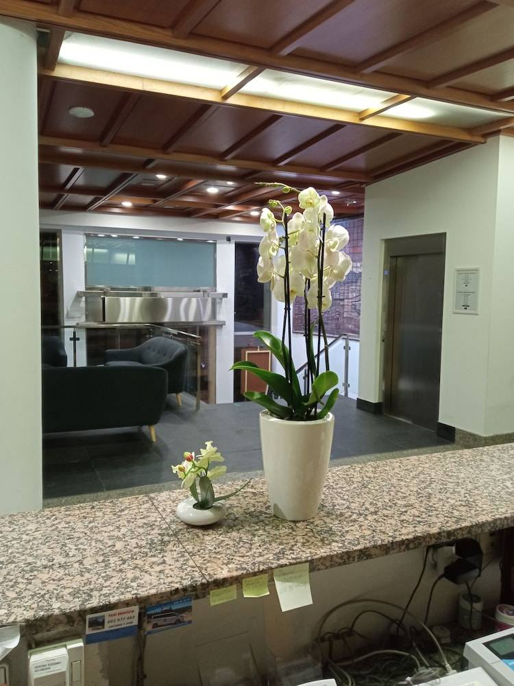 Hotel ELE Acueducto 2