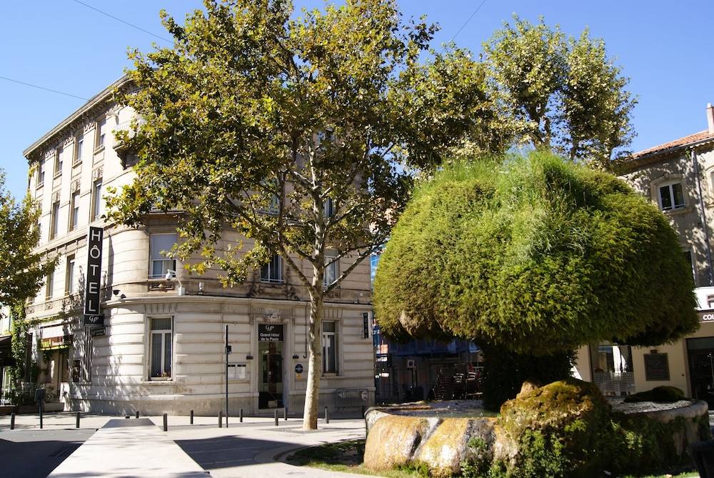 Grand Hôtel De La Poste 1