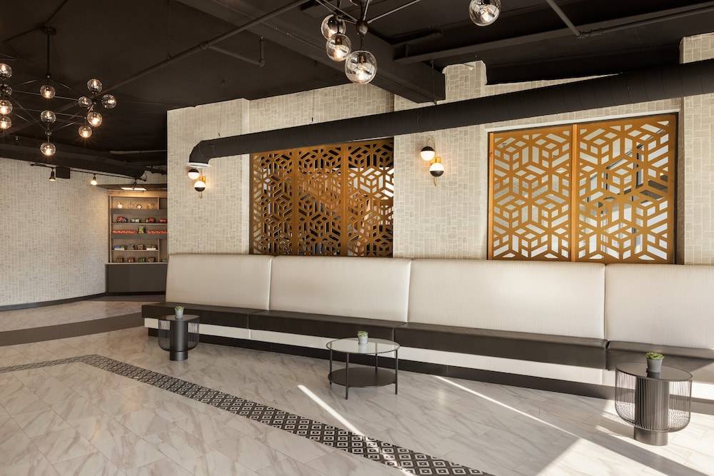 Holiday Inn PHILADELPHIA ARPT-STADIUM AREA by IHG 2