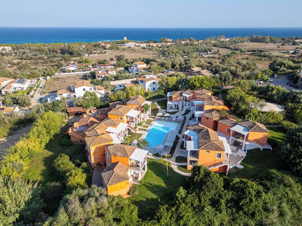 Felix Hotels - Galanias Hotel & Retreat 1