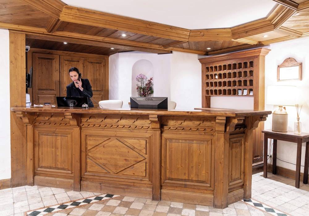 Hôtel Les Peupliers 2