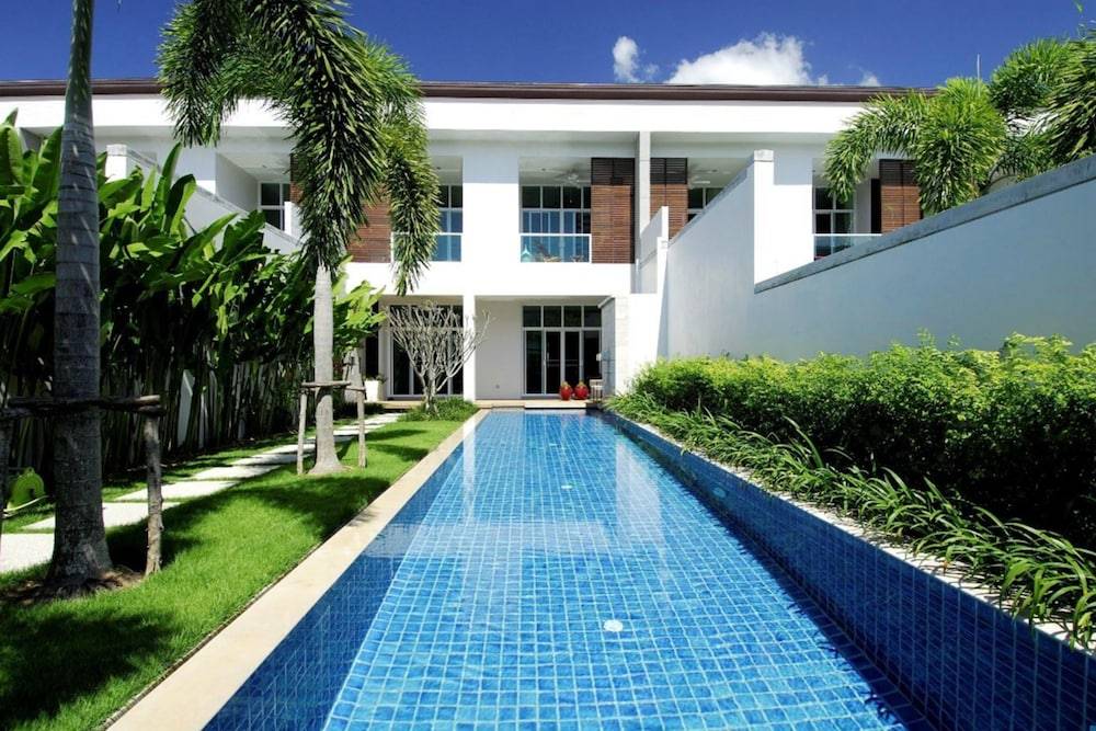 Two Villas HOLIDAY - Oxygen Style Bangtao Beach, Phuket 1