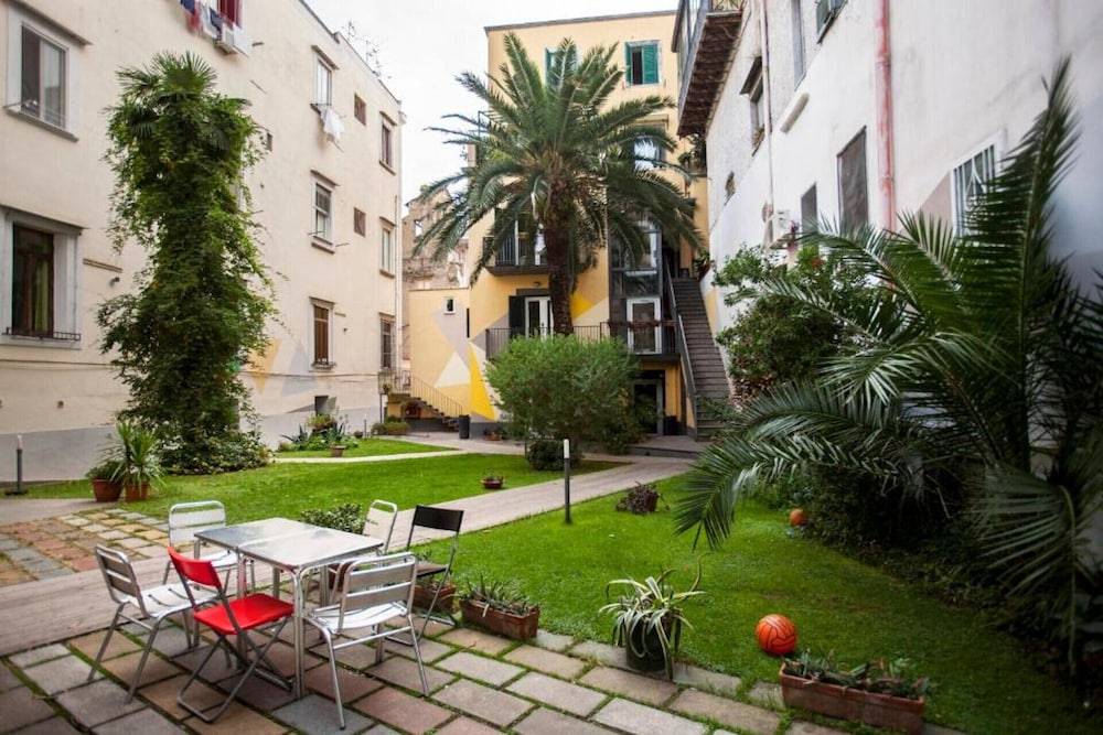 La Controra Hostel Naples 1
