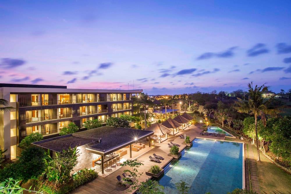 Le Grande Bali Uluwatu 1