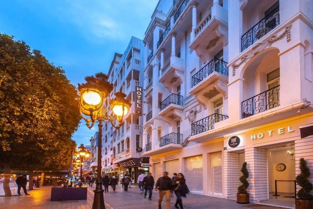 Hotel Carlton 1
