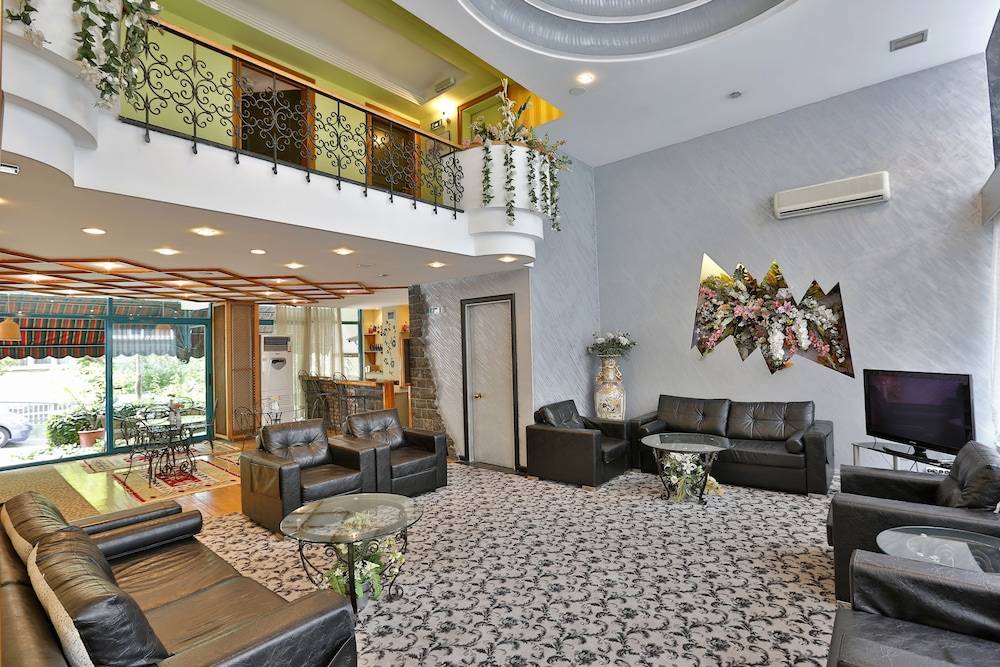 Sidonya Hotel 2