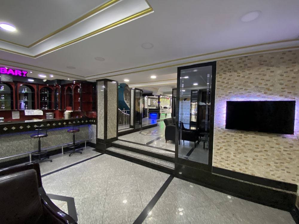 Grand Oral Hotel 2