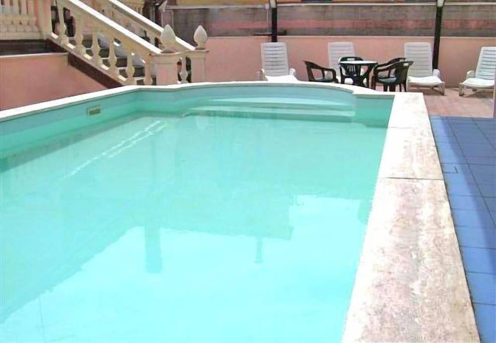 Hotel Innocenti 1