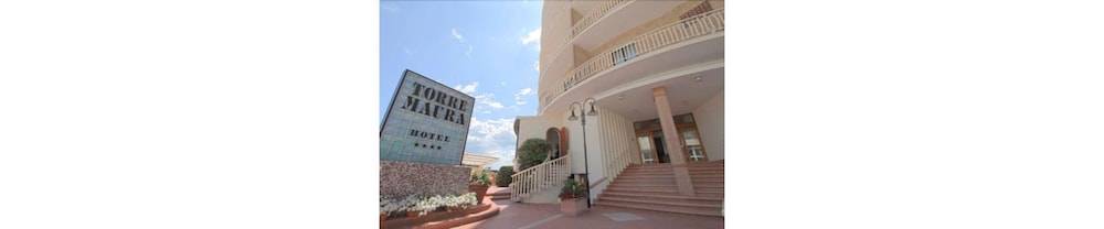 Hotel Torremaura Fronte Mare con Beach Club 1