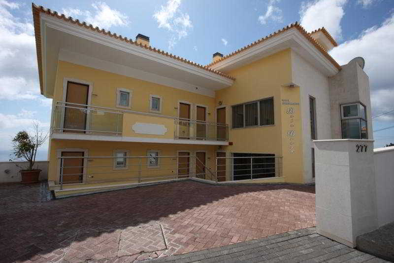 Hotel Apartamentos Baia Brava 1