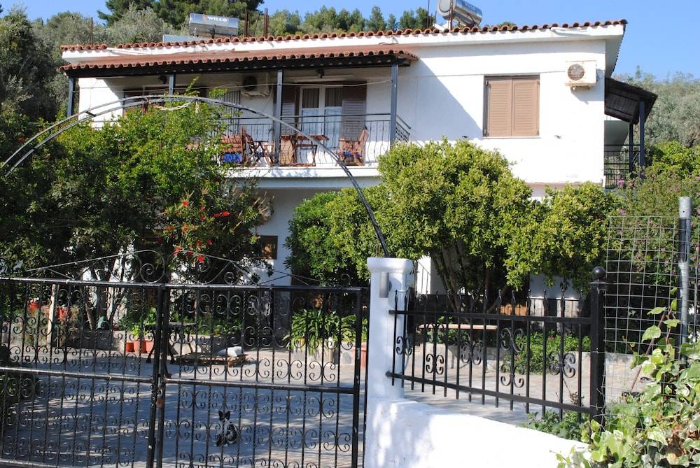 Stelios Studios 1