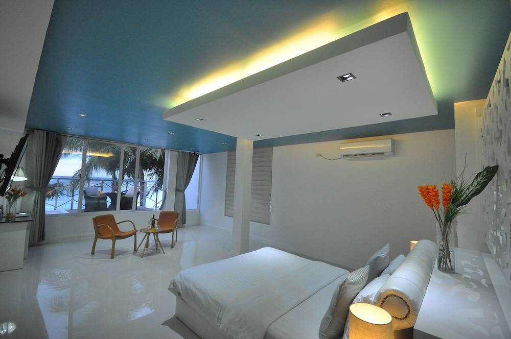 Boracay Ocean Club 2
