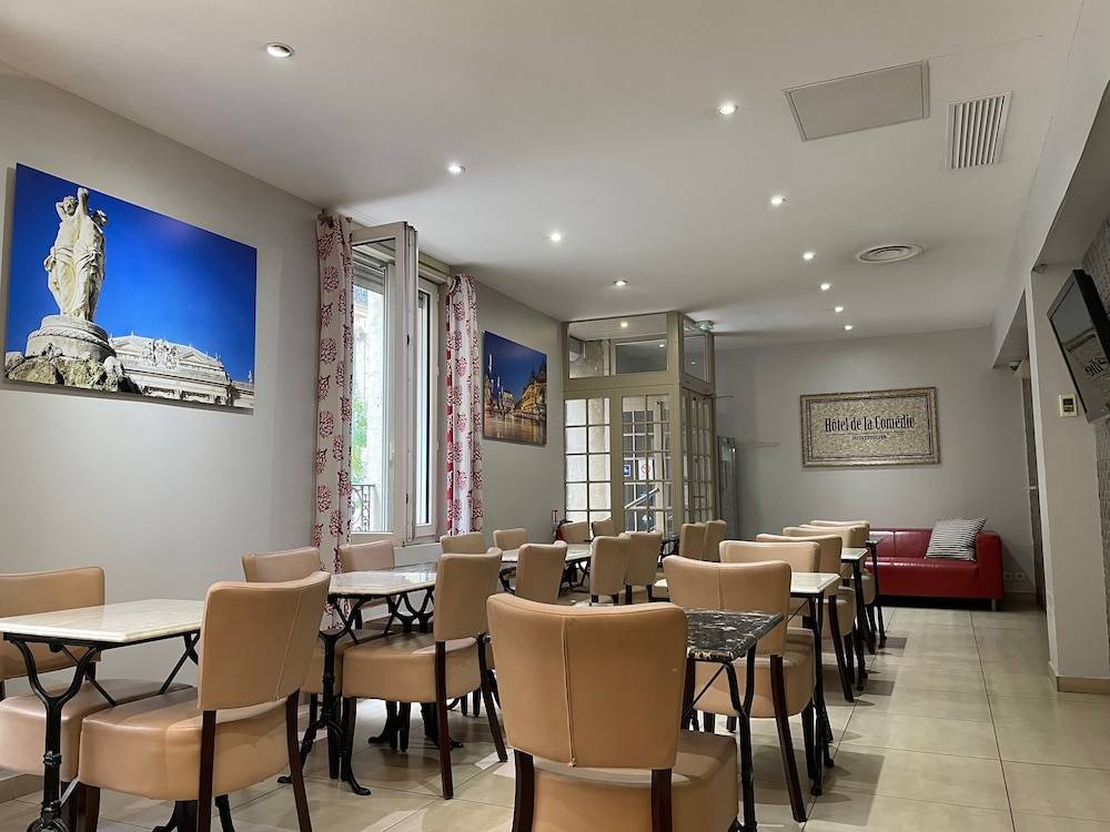 Hotel Comédie - Place De La Comédie Corum 1