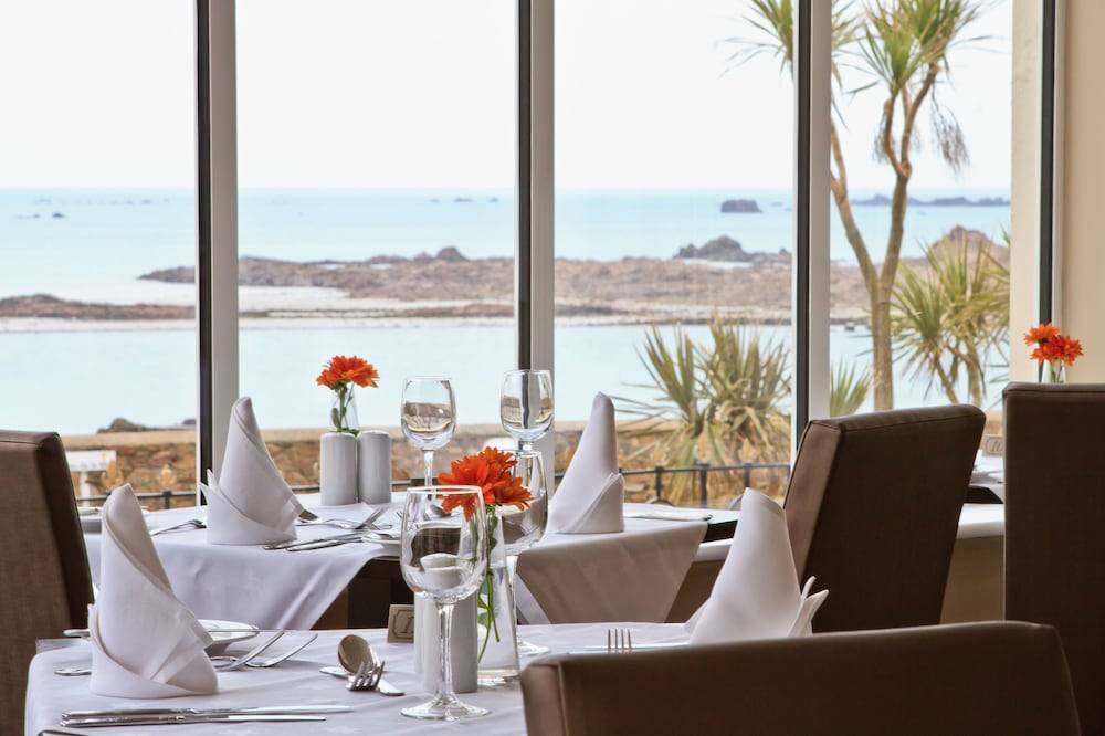 Ommaroo Hotel 2