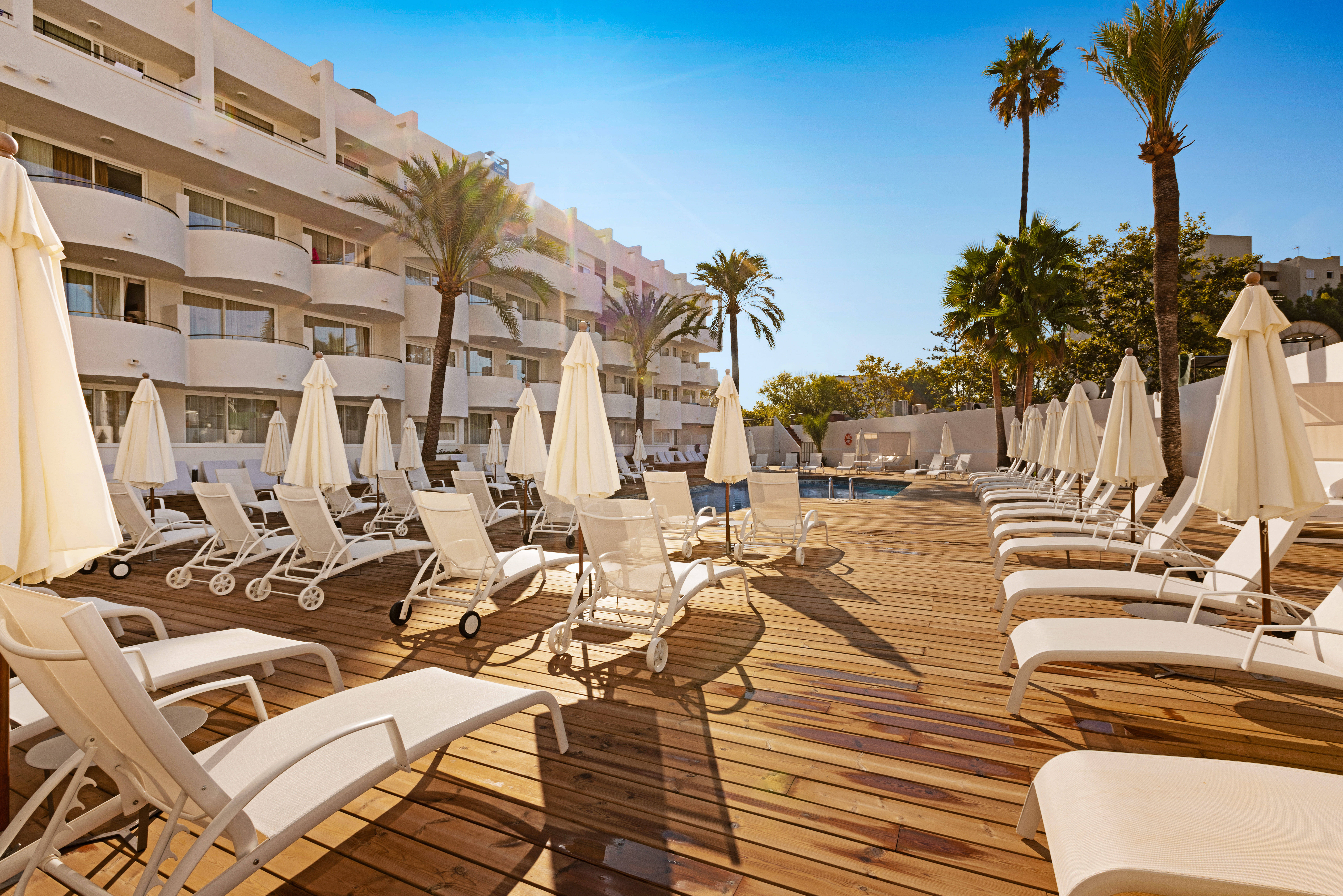 Palmanova Beach Apartments by TRH 2