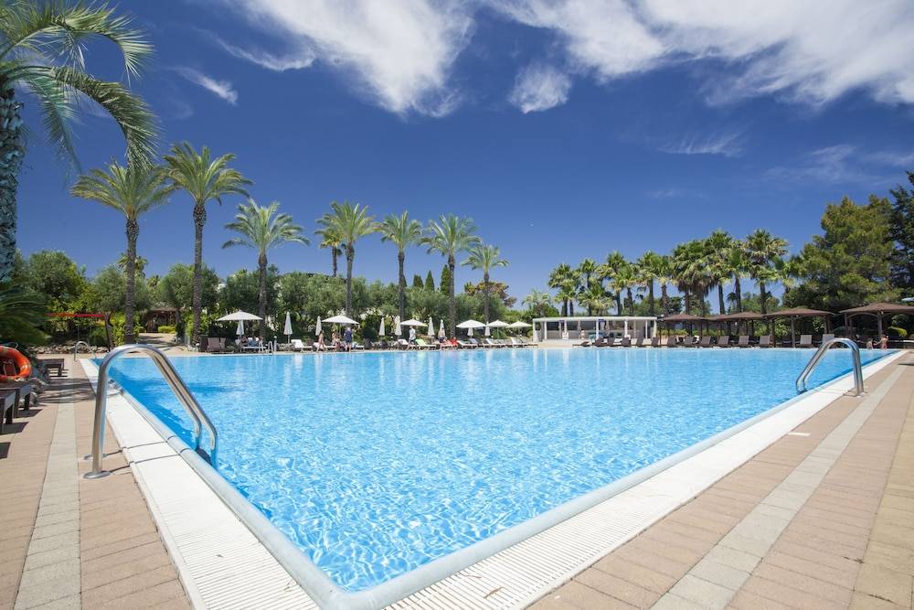 Green Paradise Resort 1