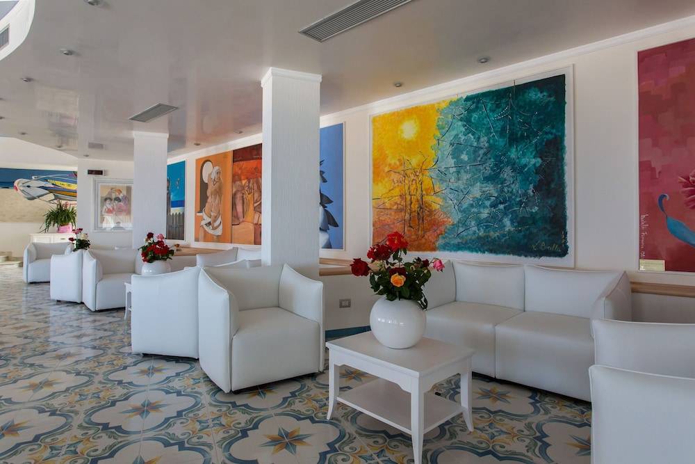 Hotel Ferretti 2