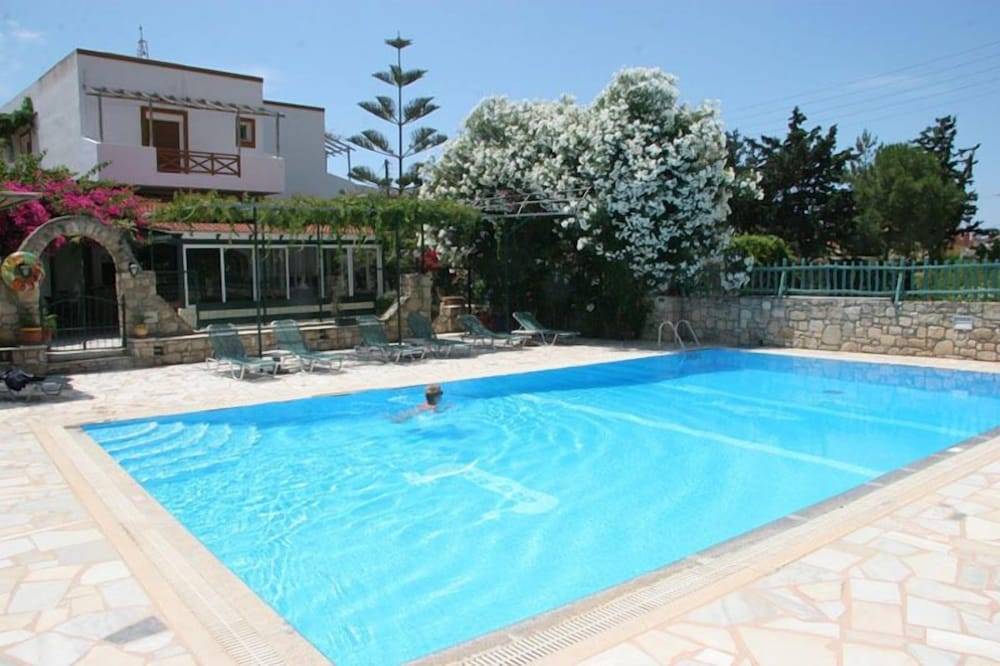Armonia Hotel 1
