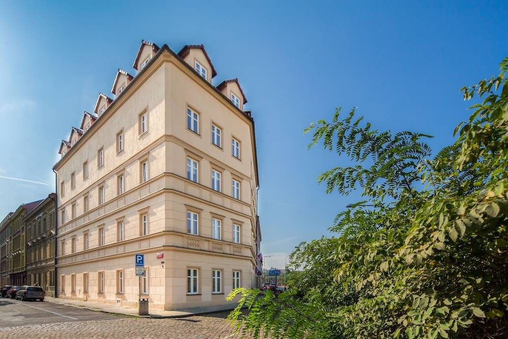 Minimino hotel 1
