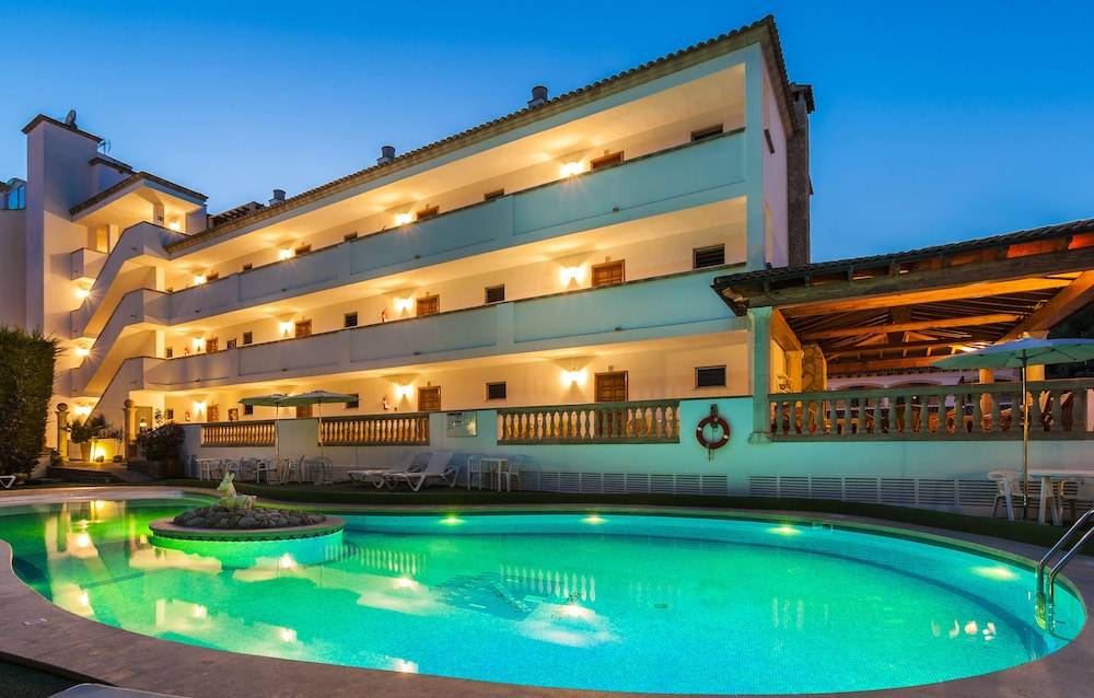 Apartaments Sa Torre by SUREDA MAS 1