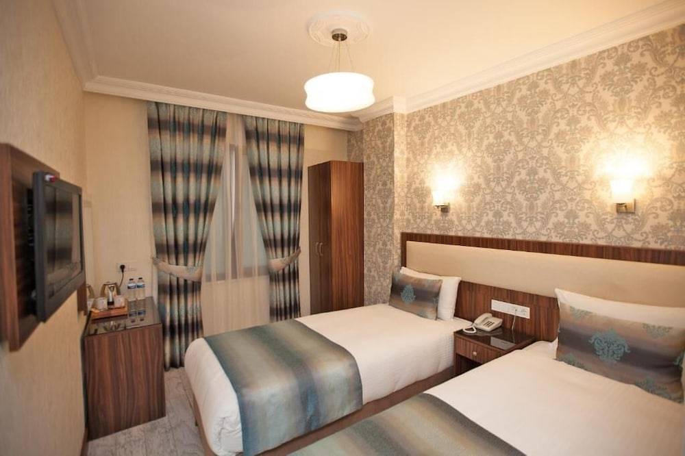 HOTEL BULVAR 2