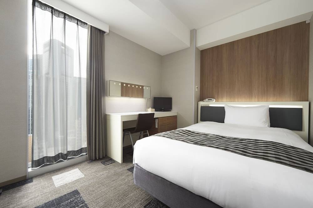 Sotetsu Fresa Inn Shimbashi-Karasumoriguchi 1