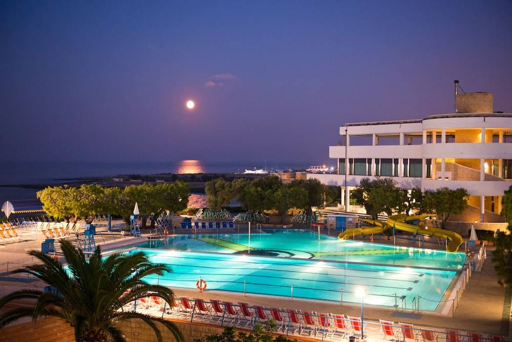 Cala Corvino Hotel Resort 1
