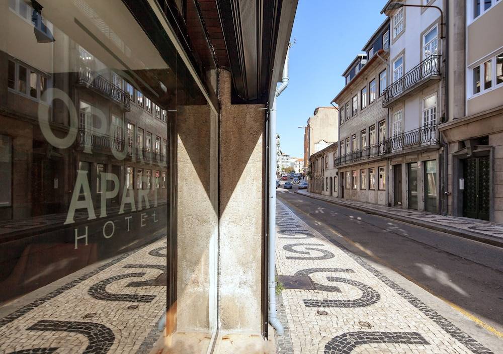 Oporto Maison Entreparedes 2