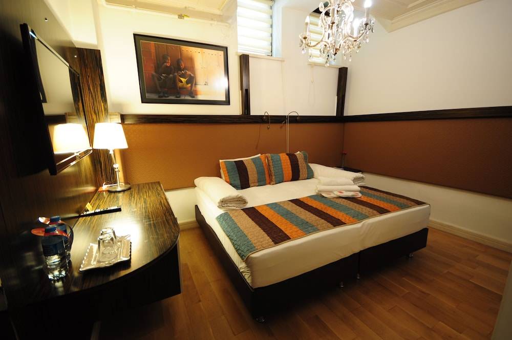 Ottopera Hotel 2