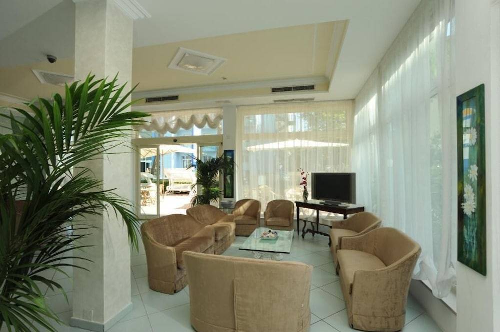 Hotel Mocambo 2