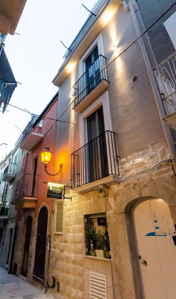 Domatia 1