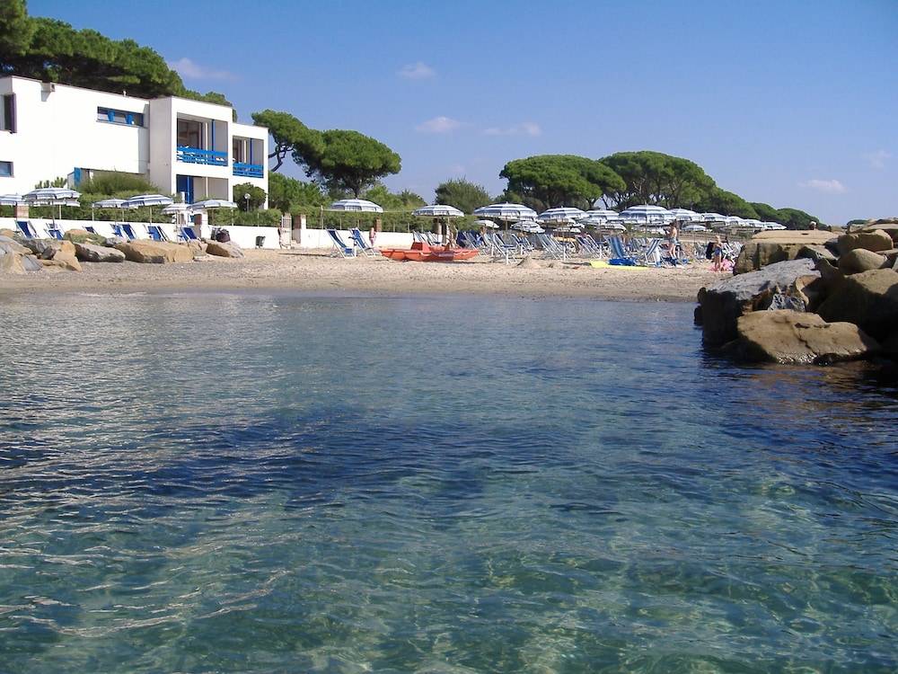 Baia Etrusca Resort 1