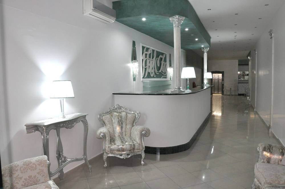 Hotel Inn 1