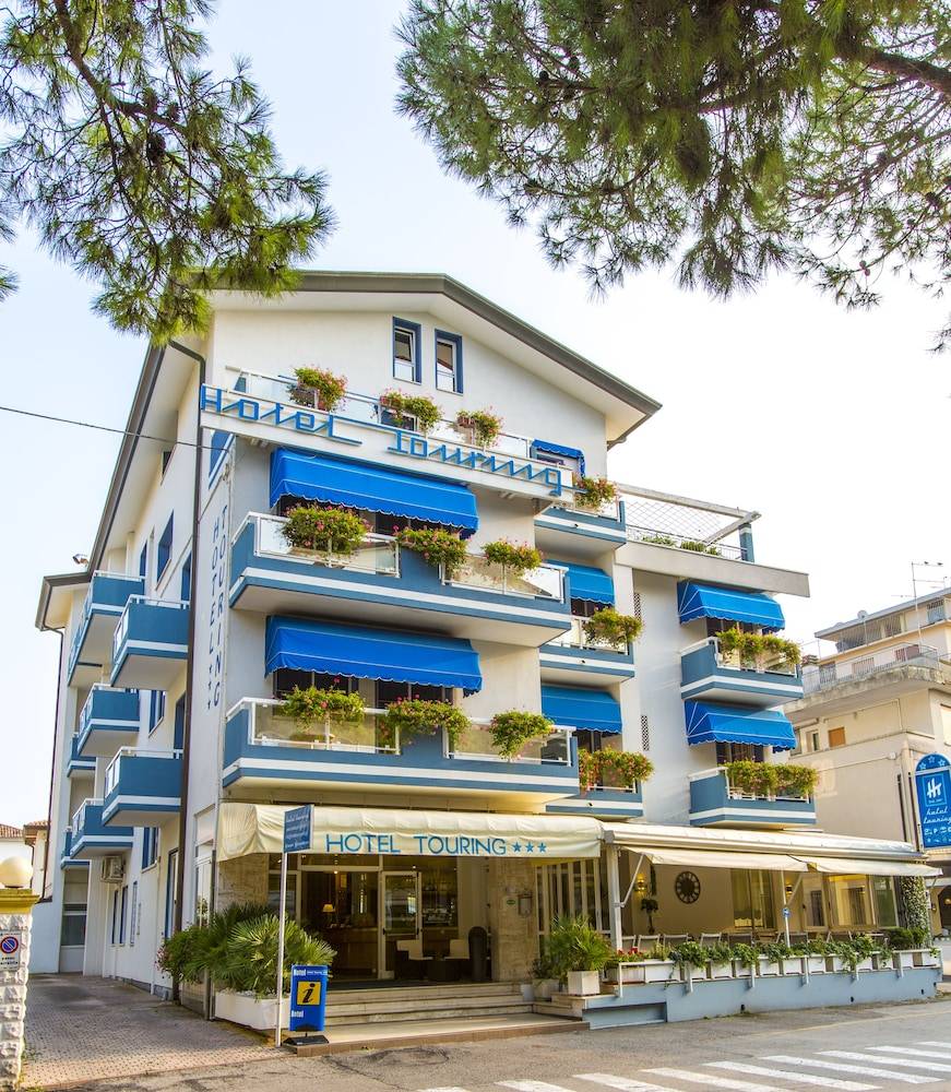 Hotel Touring 1