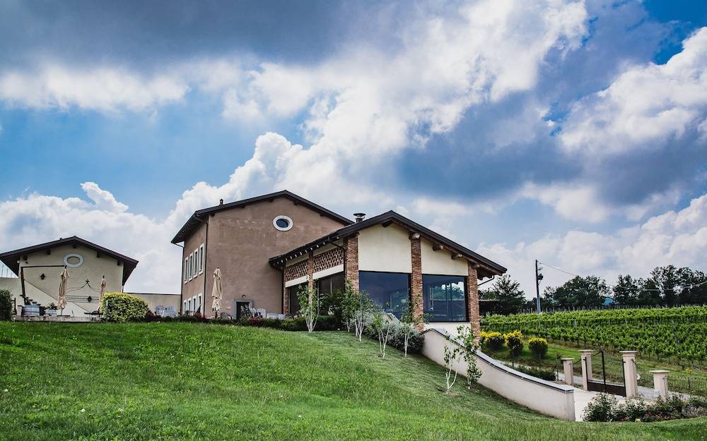 Prime Alture Wine Resort 1