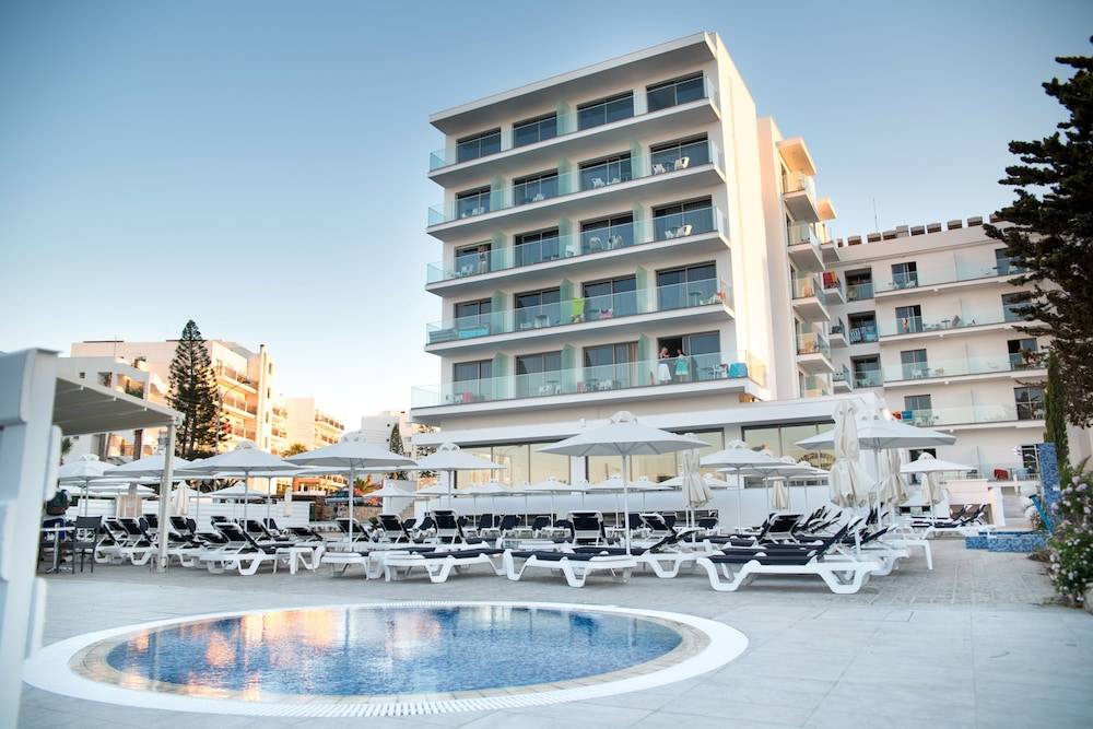 Mandali Hotel 1