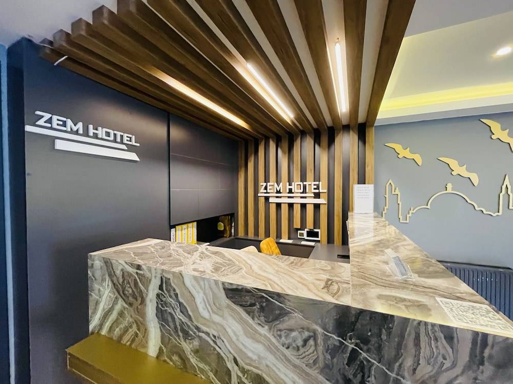 Zem Hotel 2