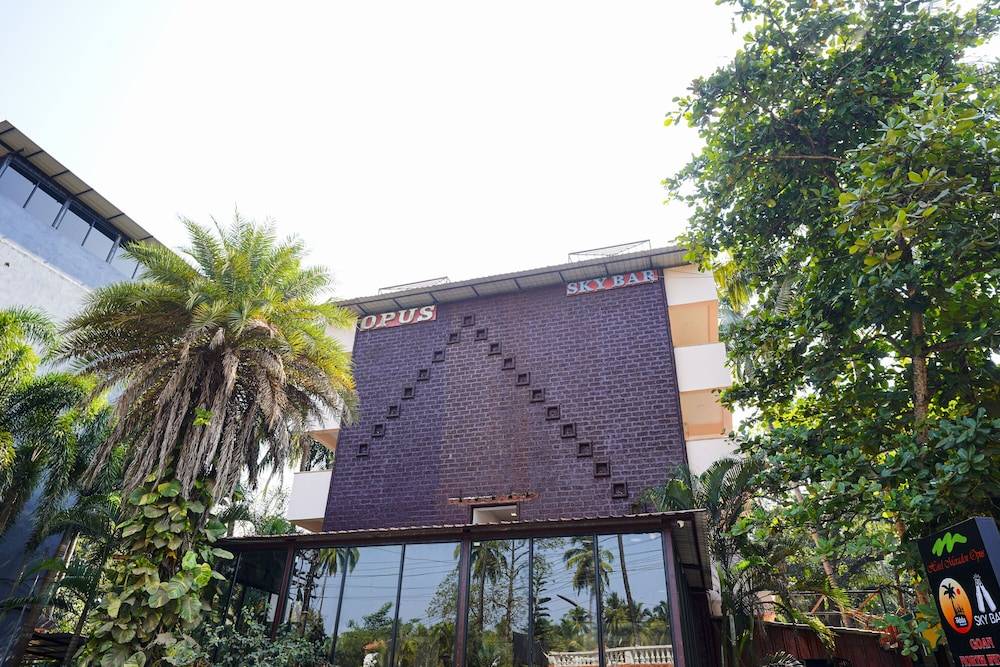 Hotel Meraden Opus , Anjuna Beach Goa 1