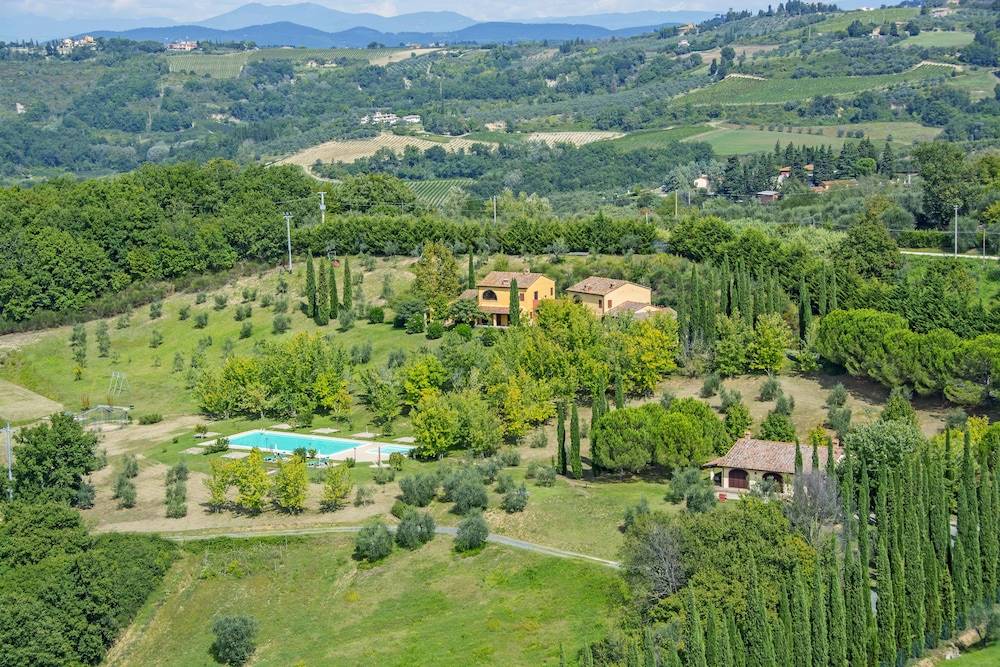 Tenuta Moriano 1