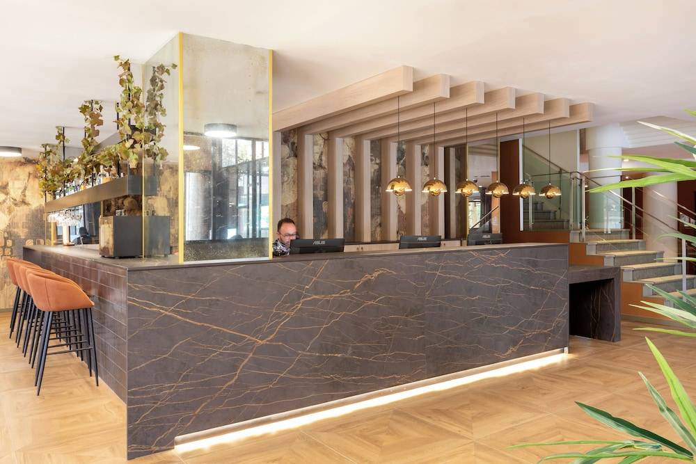 Hotel Acta Piramides 2