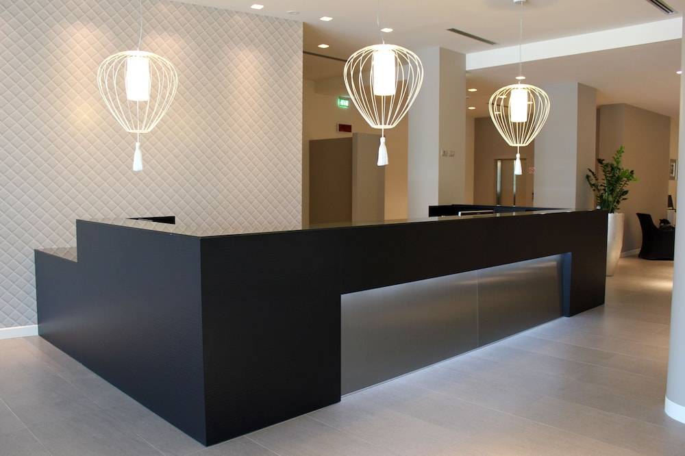 Tag Hotel 2
