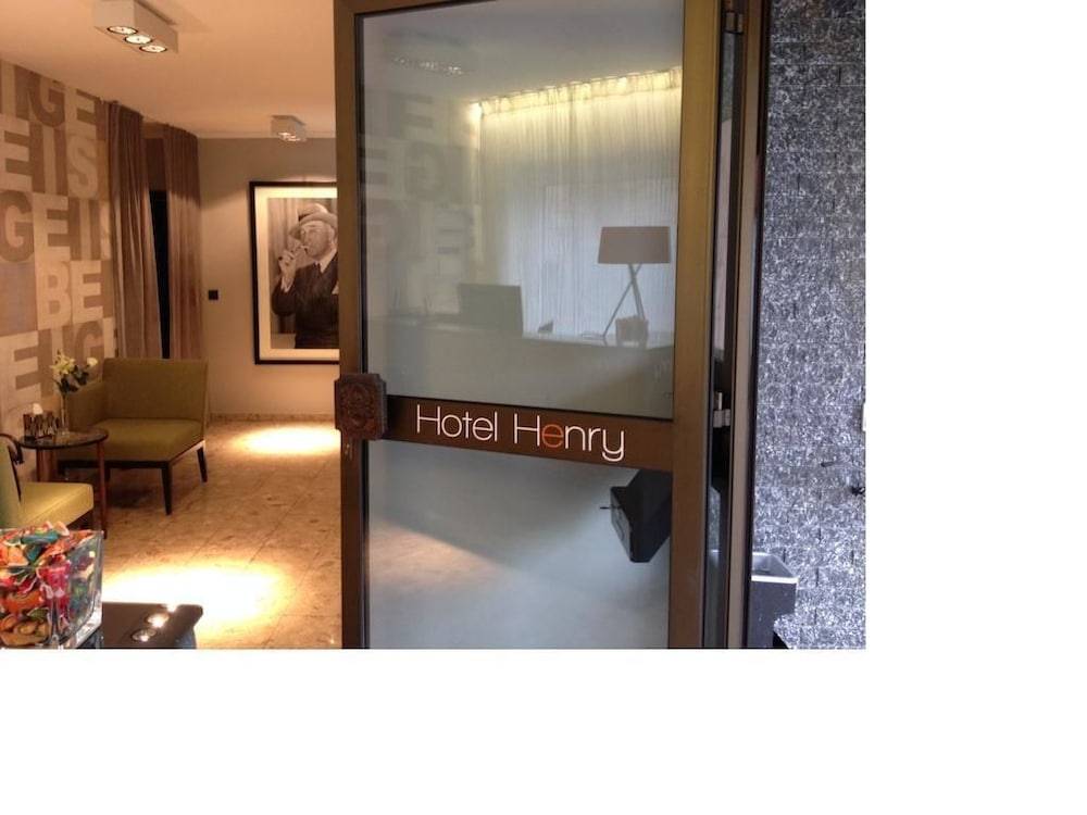 Hotel Henry 2