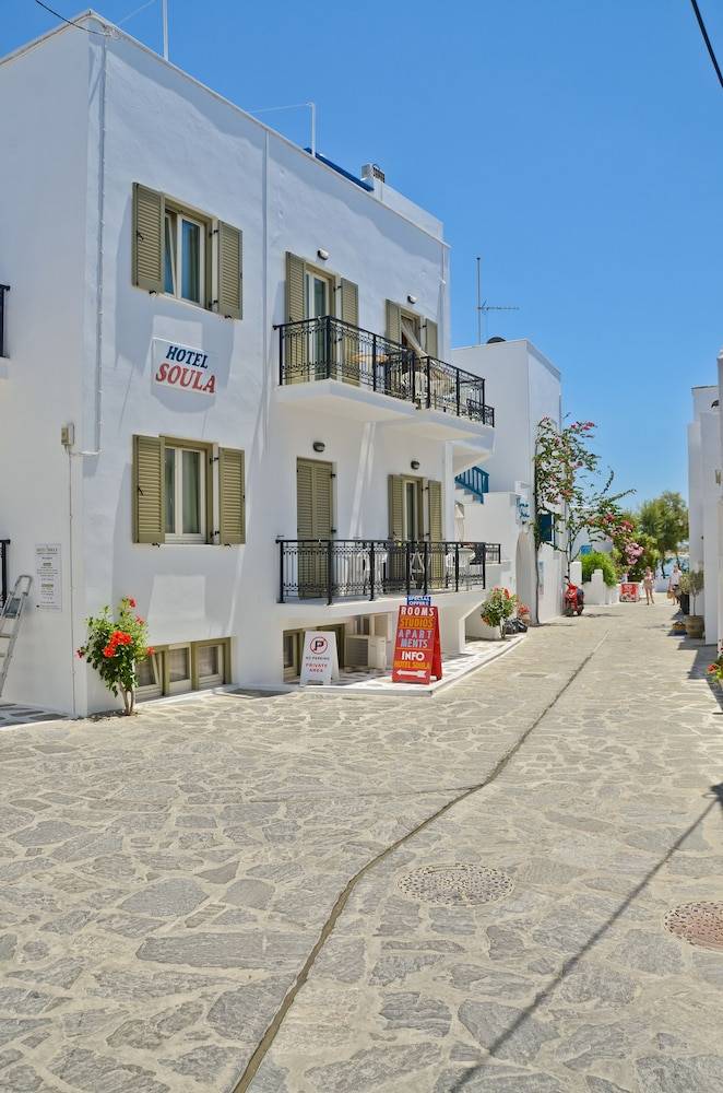 Soula Naxos 1