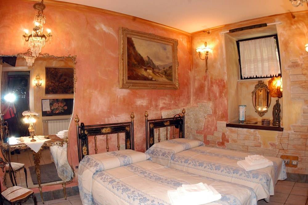 Hospitales del Pellegrino Trastevere 2